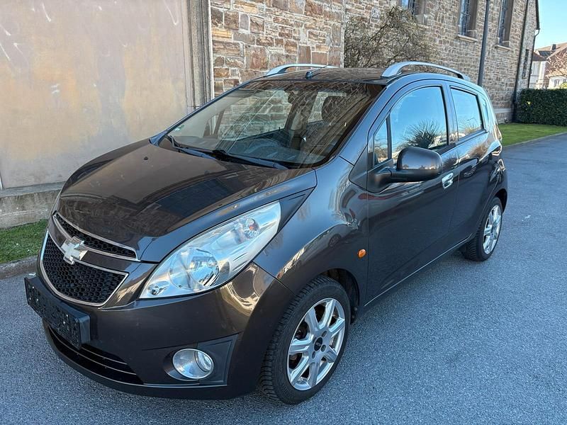 Gebraucht Chevrolet Spark 82 PS (60 kW) 2010 Braun Kleinwagen