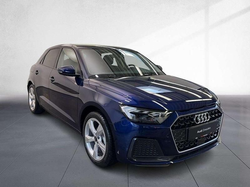 Gebraucht Audi A1 Advanced Plus 95 PS (69 kW) 2026 Navarrablau metallic SUV