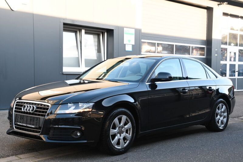 Schwarz Gebraucht 2008 Audi A4 Ambiente Limousine | 8.290 € (Etwas zu teuer) - Bild 1/4