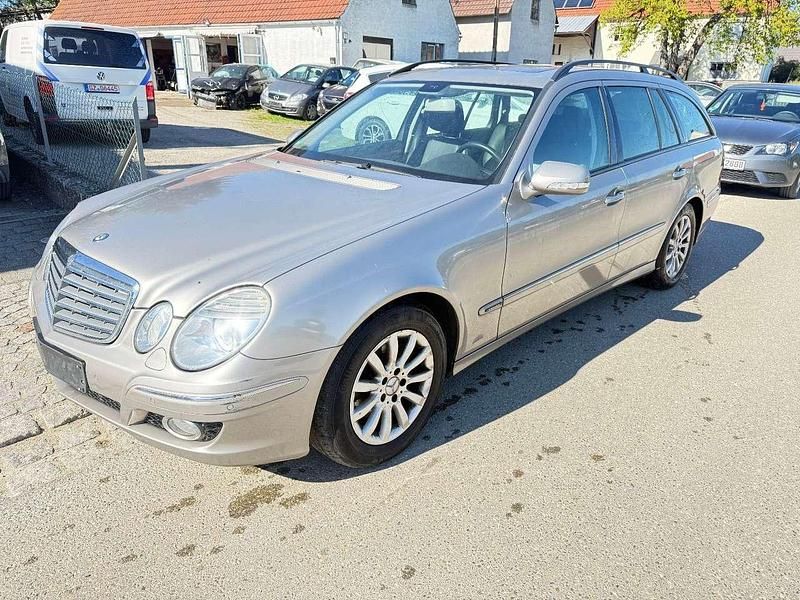 Second-hand Mercedes E280 190 CP (139 kW) 2006 Argintiu Break