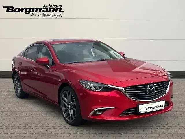 Gebraucht Mazda 6 Sports-Line 192 PS (141 kW) 2018 Rot Limousine