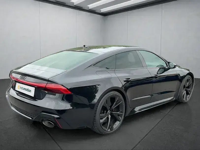 Używany Audi RS7 2023 Czarny Hatchback