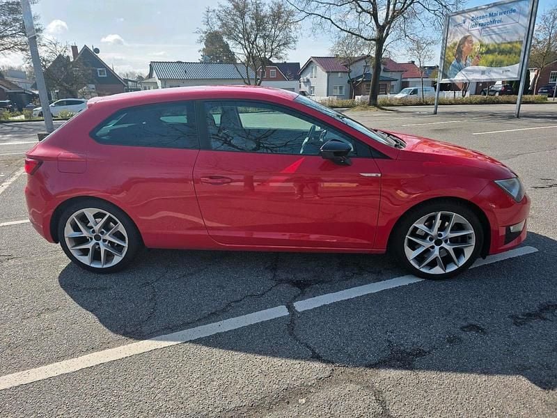 Usata Seat Leon FR 180 CV (132 kW) 2013 Rosso Berlina