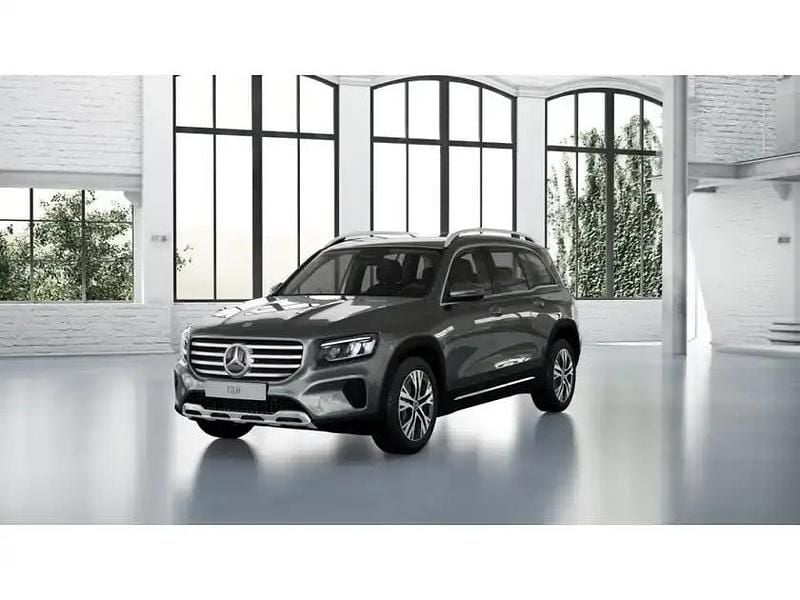 Gebraucht Mercedes GLB180 116 PS (85 kW) 2025 Grau metalliclack mountaingrau SUV