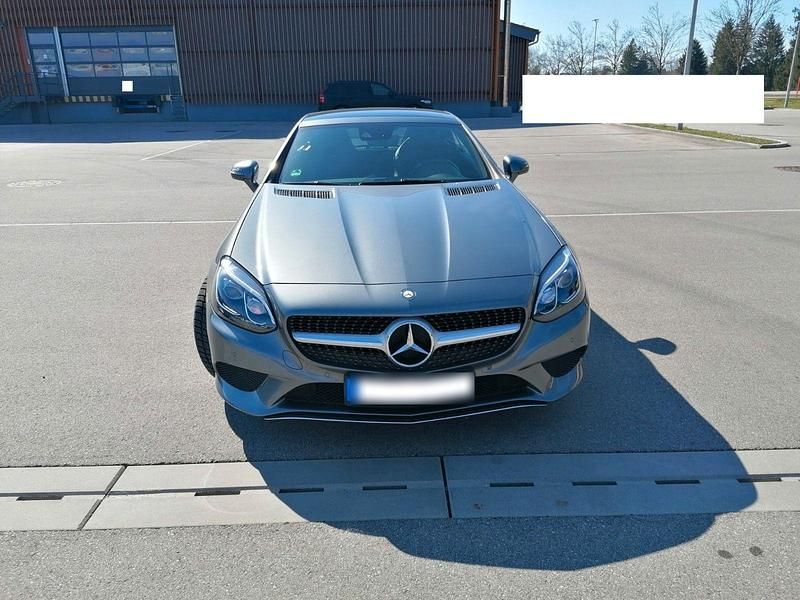 Gebraucht Mercedes SLC200 Edition 184 PS (135 kW) 2017 Silber Cabrio