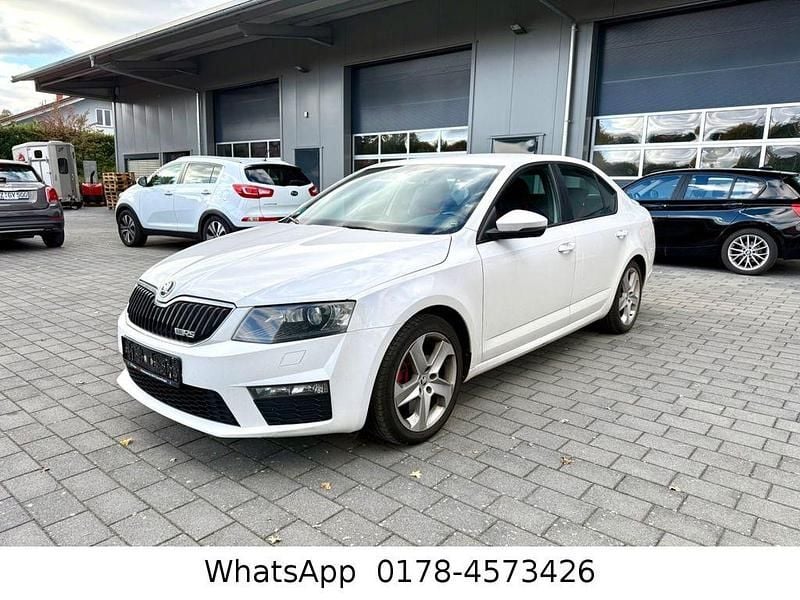 Weiß Gebraucht 2015 Skoda Octavia RS Limousine | 8.500 € (Guter Preis) - Bild 1/4