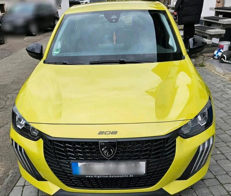 Gelb Gebraucht 2024 Peugeot 208 Kleinwagen | 13.500 € (Superpreis) - Bild 1/3