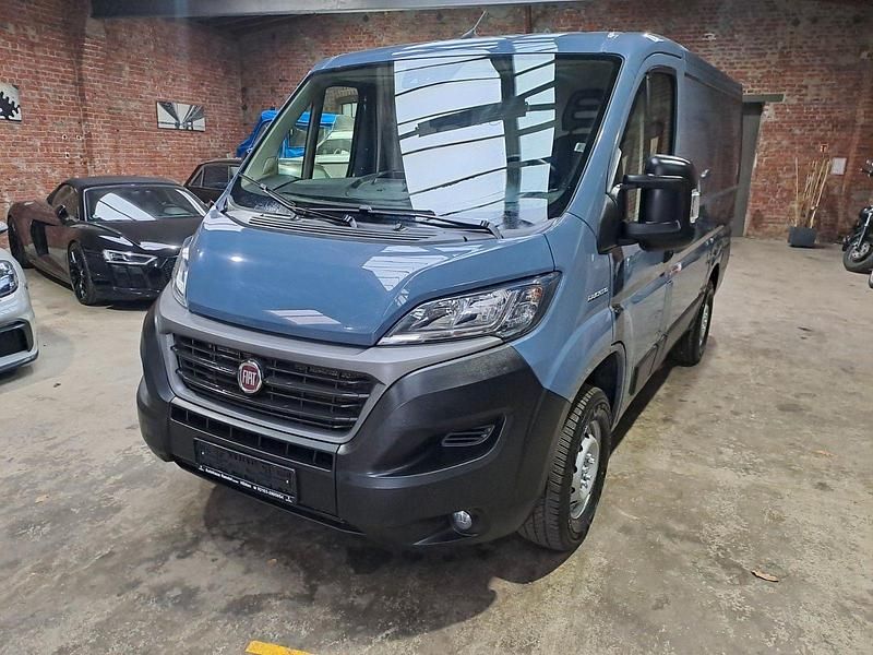 Grau Gebraucht 2021 Fiat Ducato Van | 15.480 € (Superpreis) - Bild 1/4
