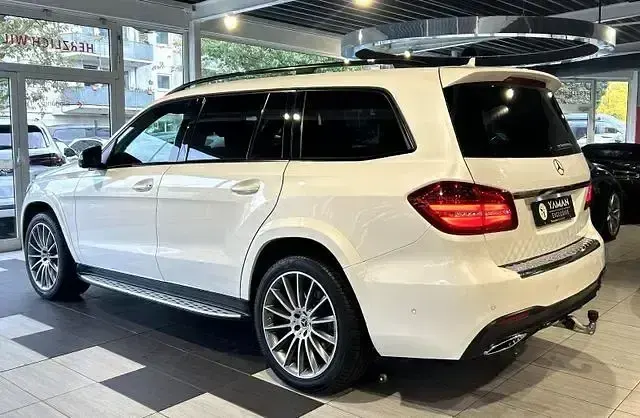 Gebraucht Mercedes GLS350 AMG 258 PS (189 kW) 2019 Weiß SUV