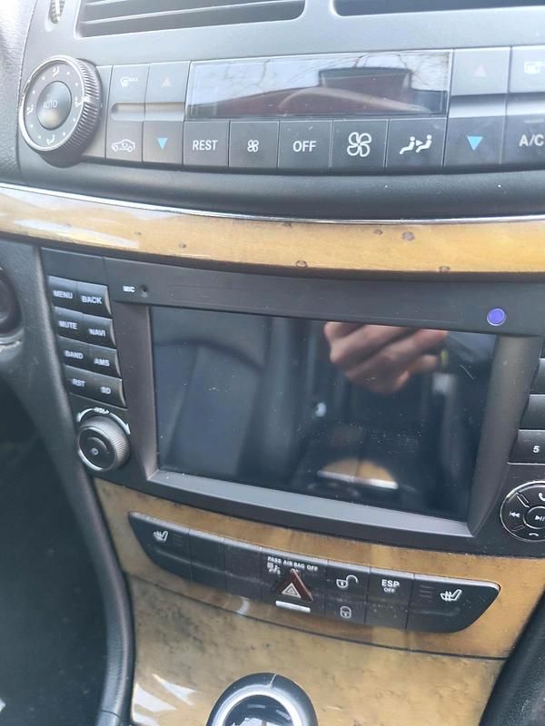 Gebraucht Mercedes E320 Avantgarde 224 PS (164 kW) 2006 Schwarz Kombi