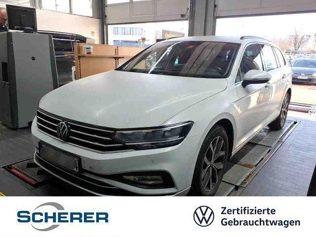 Gletscherweiß metallic (metallic) Gebraucht 2022 VW Passat Business Kombi | 28.290 € (Fairer Preis) - Bild 1/4