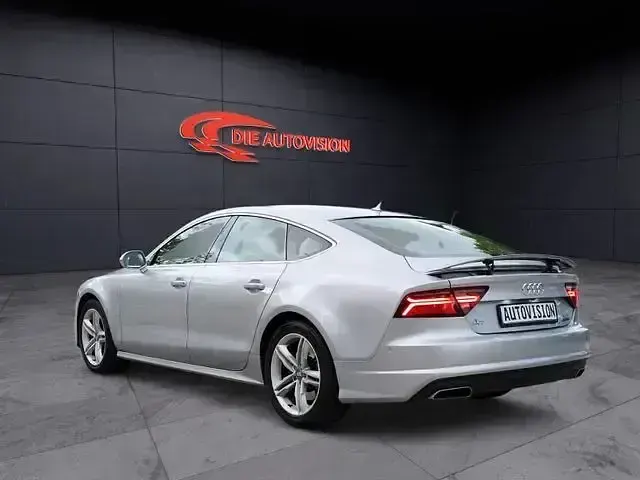 Gebraucht Audi A7 Sportback Ambiente 218 PS (160 kW) 2017 Silber Kleinwagen