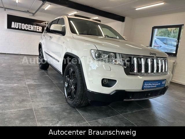 Weiß Gebraucht 2012 Jeep Grand Cherokee Overland SUV | 10.450 € (Superpreis) - Bild 1/4