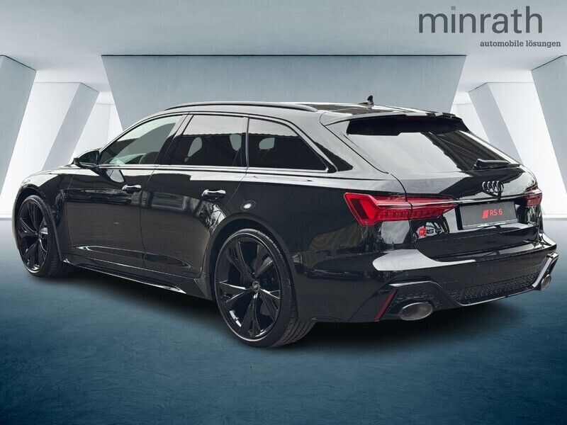Neu Audi RS6 Performance 630 PS (463 kW) 2025 Schwarz Kombi