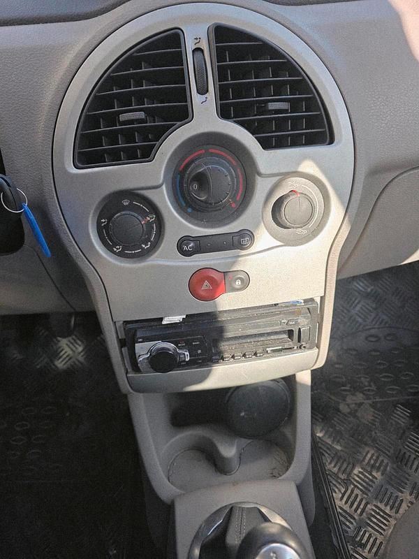 Gebraucht Renault Modus 75 PS (55 kW) 2005 Grau Van / Kleinbus