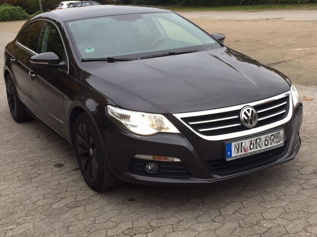 Gebraucht VW CC 140 PS (102 kW) 2009 Braun metallic Limousine