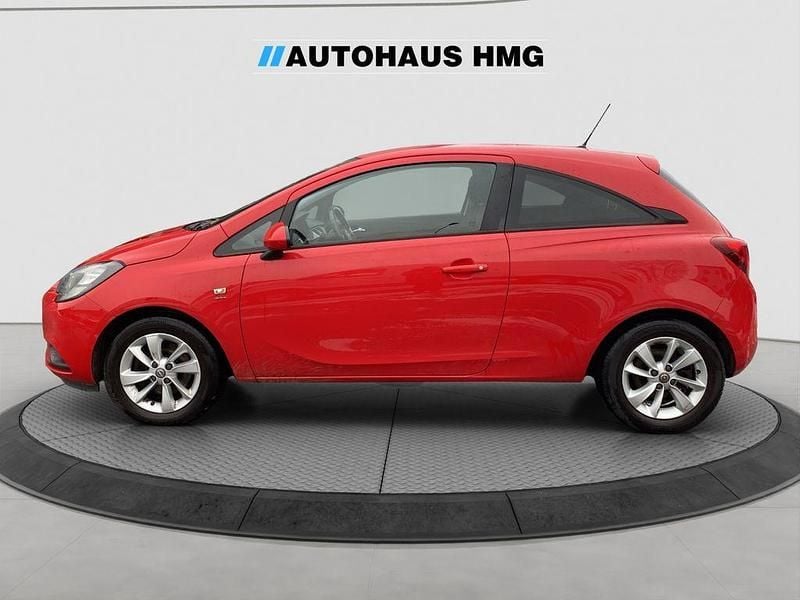 Gebraucht Opel Corsa drive 101 PS (74 kW) 2016 Rot Kleinwagen