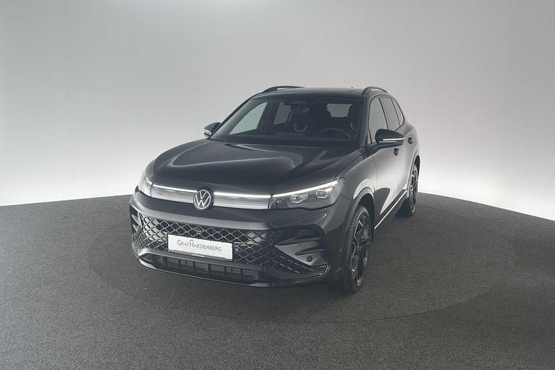 Schwarz Gebraucht 2024 VW Tiguan R-line SUV | 47.890 € (Superpreis) - Bild 1/4