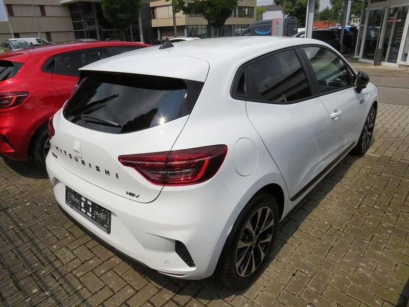 Neu Mitsubishi Colt Plus 94 PS (69 kW) 2026 Weiß Kleinwagen