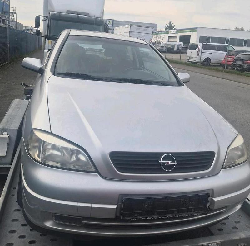 Gebraucht Opel Astra 75 PS (55 kW) 2001 Grau Coupé