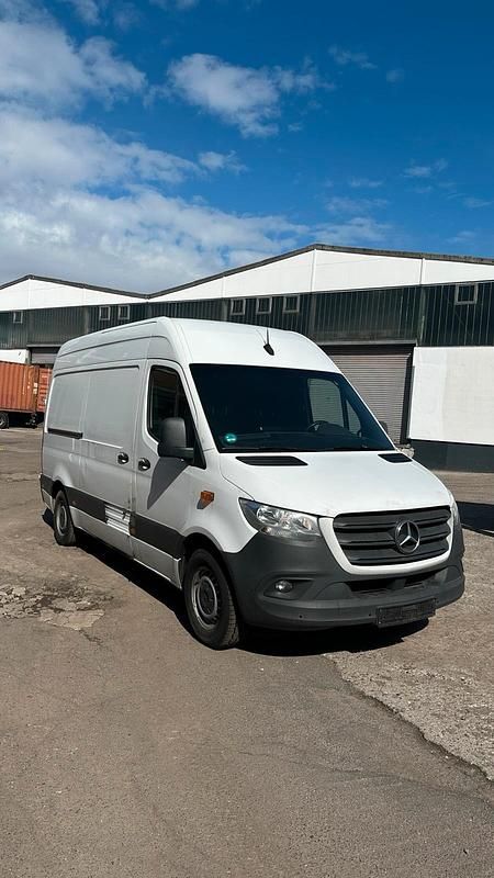 Gebraucht Mercedes Sprinter 163 PS (119 kW) 2020 Weiß Van