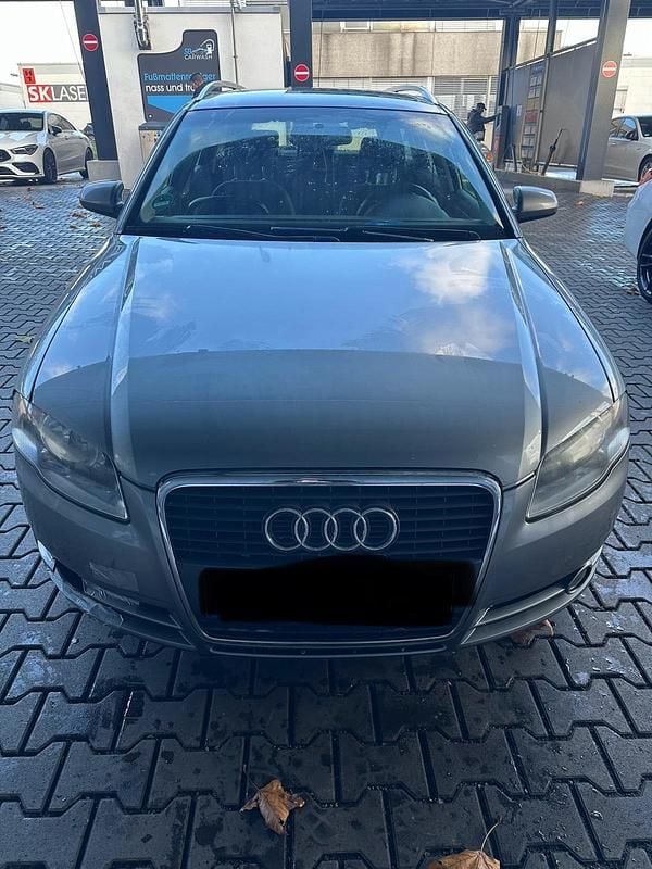 Gebraucht Audi A4 Basis 140 PS (102 kW) 2007 Blau Limousine
