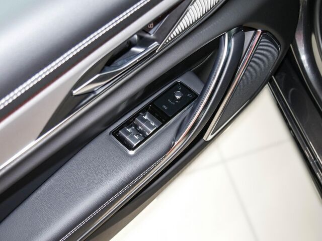 Gebraucht Jaguar XF R-Dynamic 204 PS (150 kW) 2024 Grau Limousine