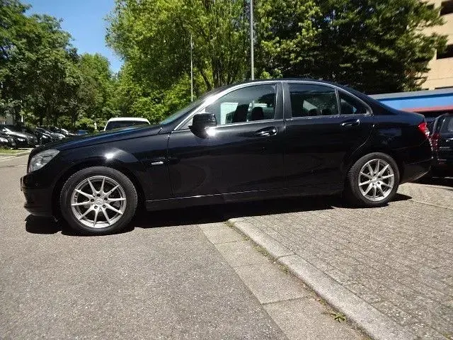 Gebraucht Mercedes C160 156 PS (114 kW) 2009 Schwarz Coupé