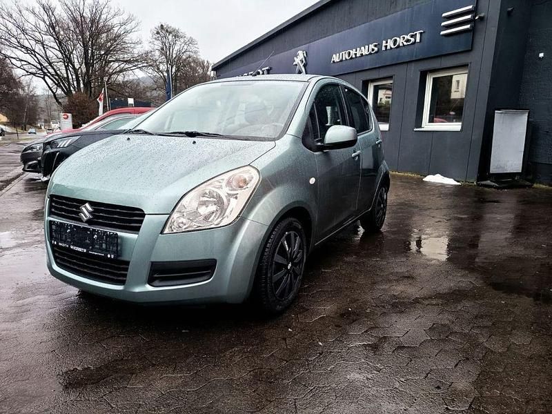 Usado Suzuki Splash Club 94 CV (69 kW) 2011 Verde Utilitario