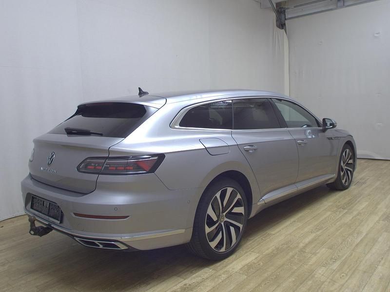 Gebraucht VW Arteon R-line 200 PS (147 kW) 2022 Pyritsilber metallic Kombi