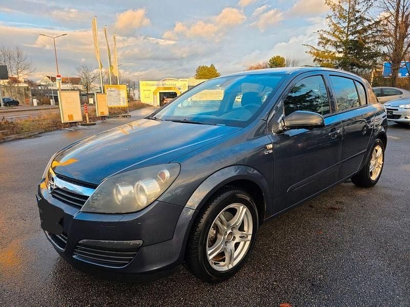 Gebraucht Opel Astra Edition 105 PS (77 kW) 2007 Grau Limousine