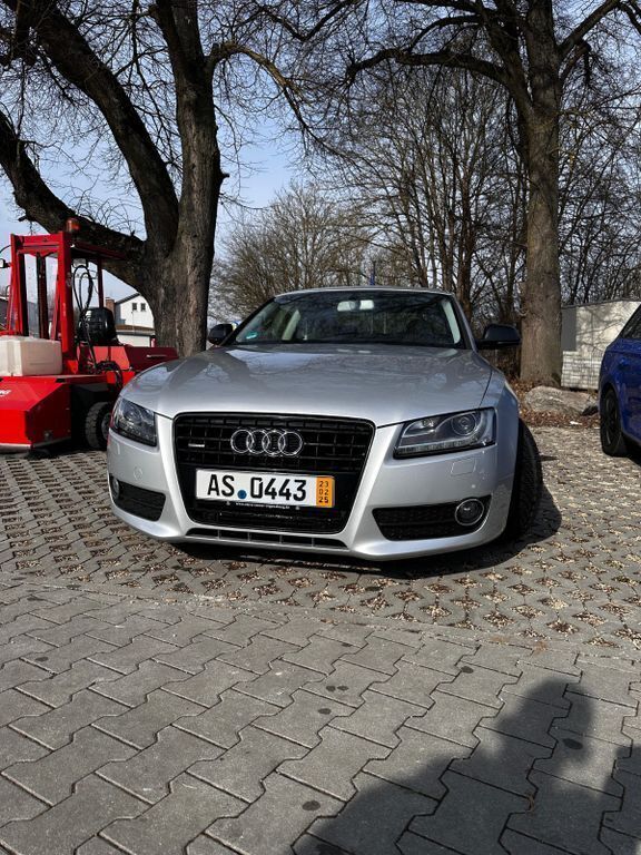 Silber Gebraucht 2008 Audi A5 Sport Coupé | 13.249 € (Teuer) - Bild 1/4