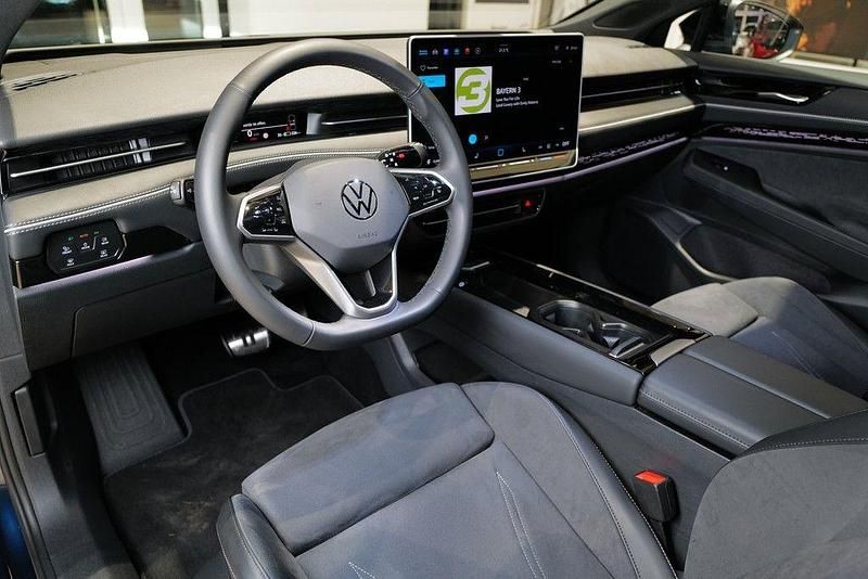 Gebraucht VW ID.7 Pro 210 kW (286 PS) 2025 Blau Kombi