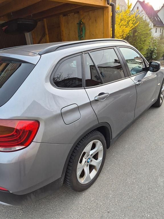 Gebraucht BMW X1 150 PS (110 kW) 2010 Grau SUV