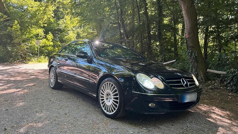 Schwarz Gebraucht 2006 Mercedes CLK280 Coupé | 6.400 € (Fairer Preis) - Bild 1/4