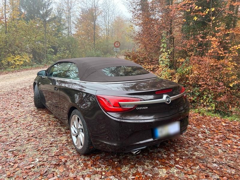 Gebraucht Opel Cascada 165 PS (121 kW) 2013 Braun Cabrio