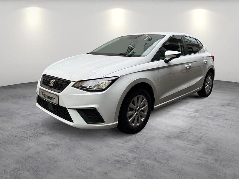Weiß Gebraucht 2022 Seat Ibiza Style Limousine | 14.830 € (Fairer Preis) - Bild 1/4