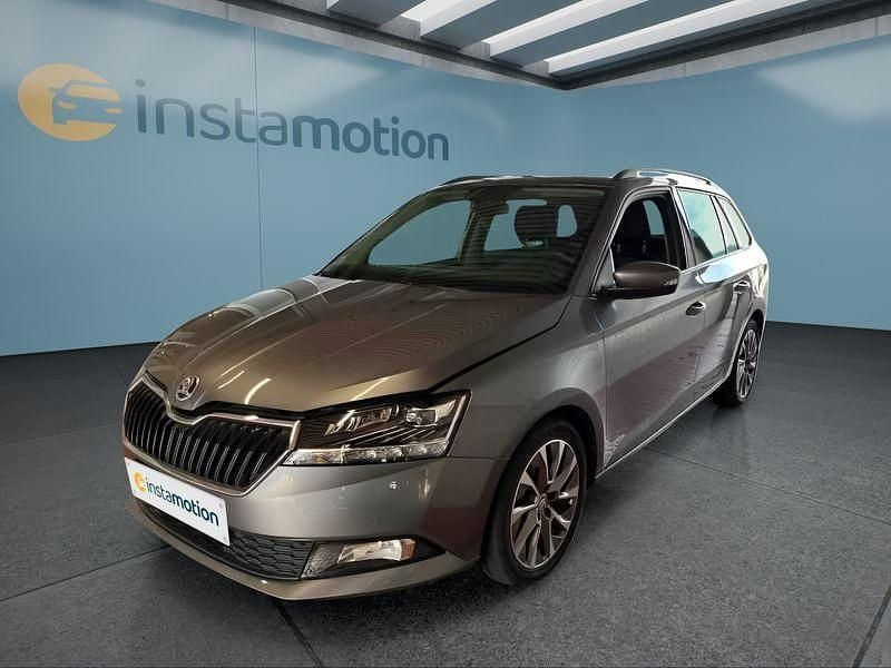 Grau Gebraucht 2022 Skoda Fabia Kombi | 17.249 € (Fairer Preis) - Bild 1/4