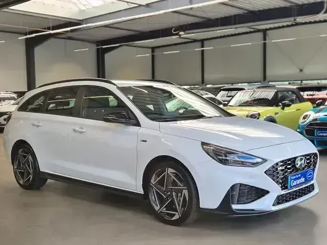 Neu Hyundai i30 N Line 2026 Weiss Limousine