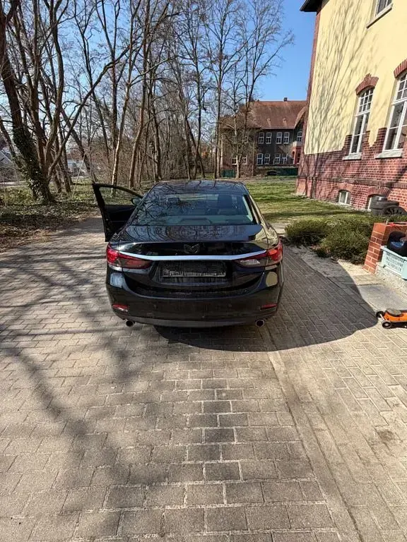 Gebraucht Mazda 6 Exclusive 150 PS (110 kW) 2016 Schwarz Limousine