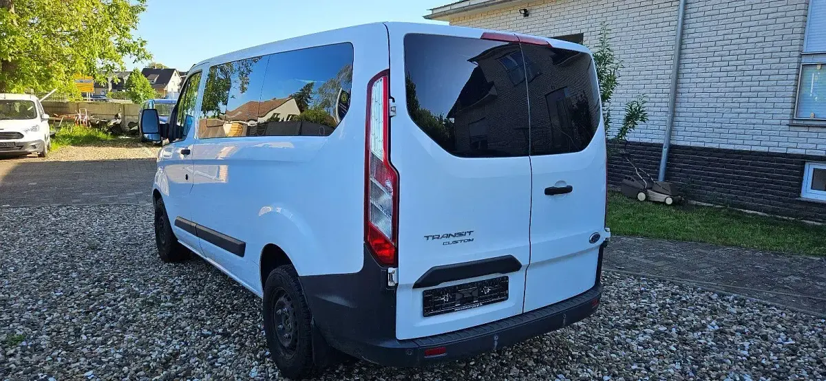 Gebraucht Ford Transit Trend 105 PS (77 kW) 2018 Weiß Kombi