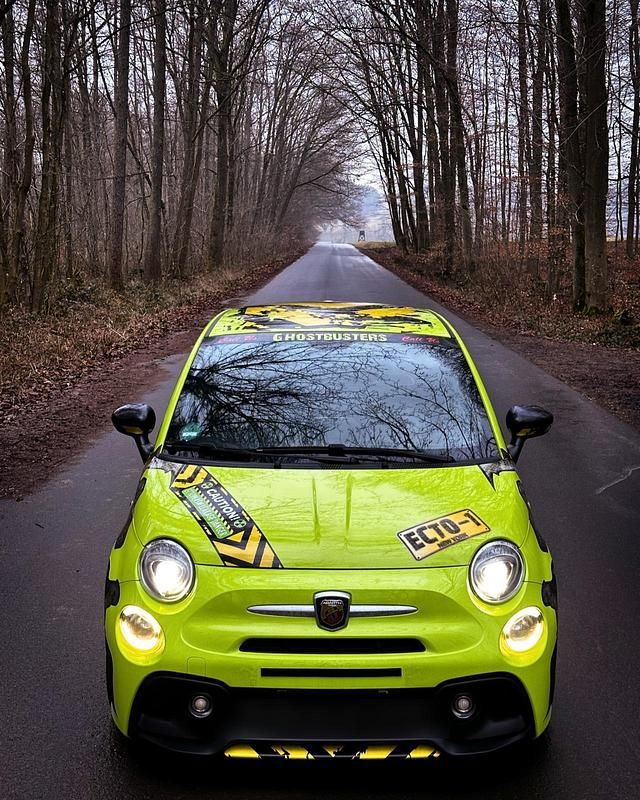 Grün Gebraucht 2020 Abarth 595 Pista Kleinwagen | 21.500 € (Etwas zu teuer) - Bild 1/4