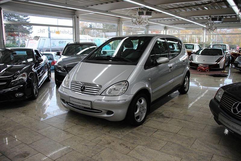 Gebraucht Mercedes A160 102 PS (75 kW) 2001 Silber Limousine
