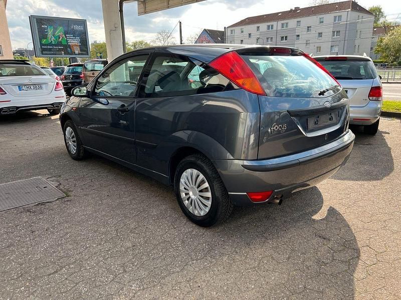 Usata Ford Focus 75 CV (55 kW) 2004 Other Berlina