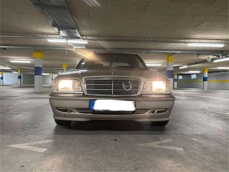 Grau Gebraucht 1999 Mercedes 180 Limousine | 4.900 € (Guter Preis) - Bild 1/4