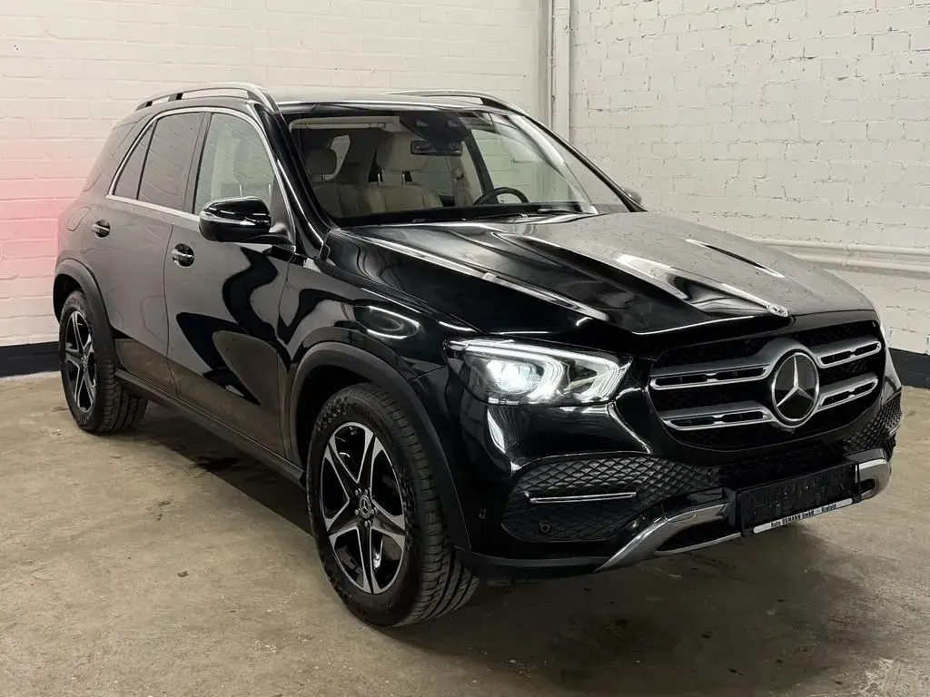 Gebraucht Mercedes GLE350 194 PS (142 kW) 2022 Obsidianschwarz  metalliclack SUV