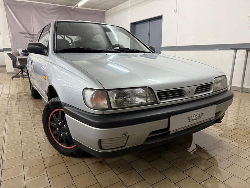 Gebraucht Nissan Sunny 75 PS (55 kW) 1993 Grau Limousine