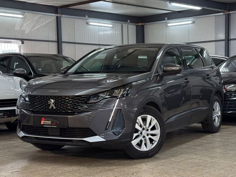 Gebraucht Peugeot 5008 Business-Line 131 PS (96 kW) 2020 Grau Van / Kleinbus