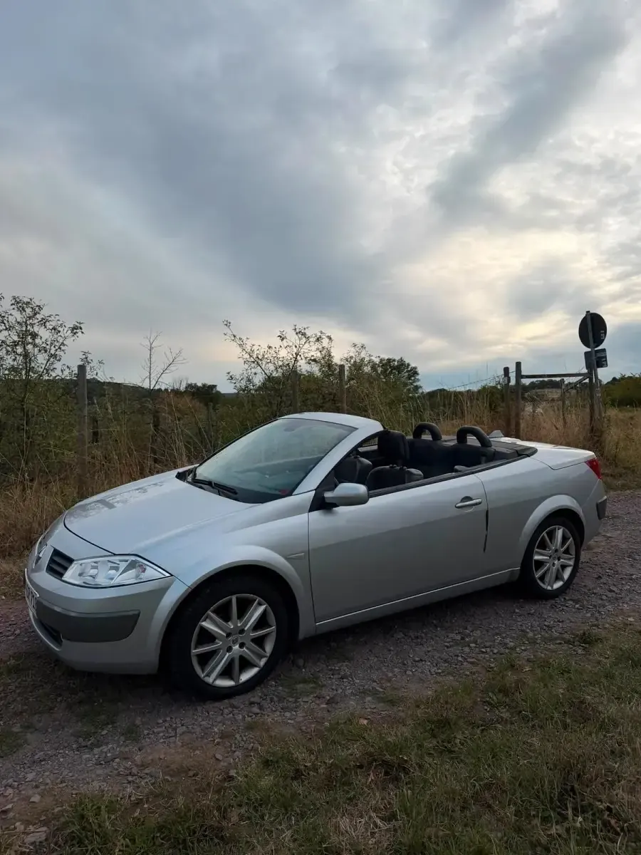 Gebraucht Renault Mégane Cabriolet 135 PS (99 kW) 2005 Silber Cabrio