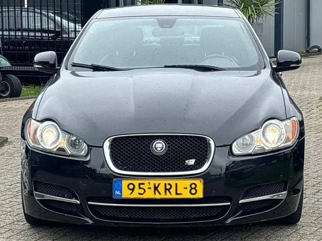 Gebraucht Jaguar XF Portfolio 275 PS (202 kW) 2010 Schwarz Limousine